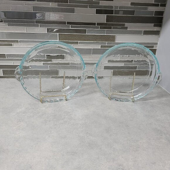 2 Pyrex Aqua Tinted Glass Fluted Pie Plates with Handles 9.5"/24cm - Picture 1 of 7